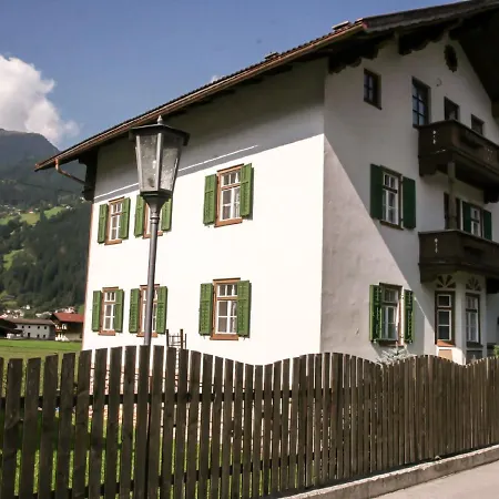 Apartment Zillertal Apartments.2 *